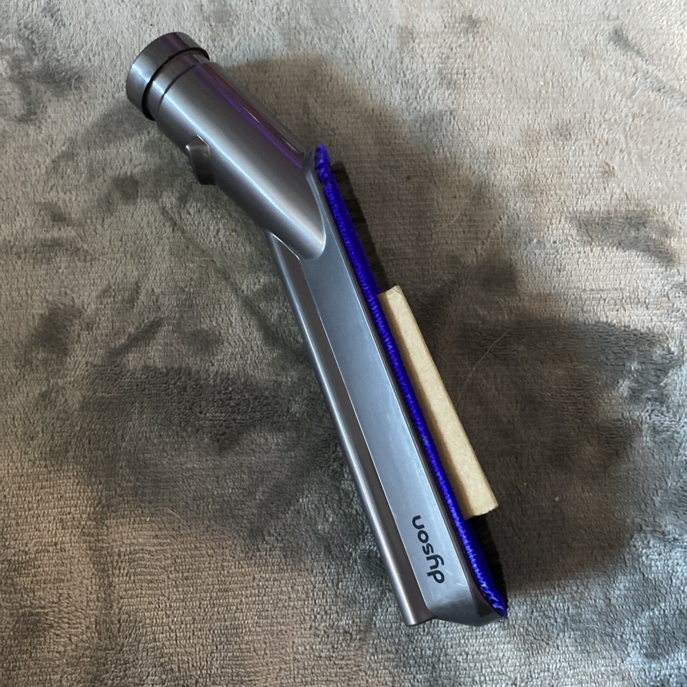 Dyson Carbon Fiber Soft Dusting Brush Upright Vacuum Tool Genuine - Picture 2 of 4